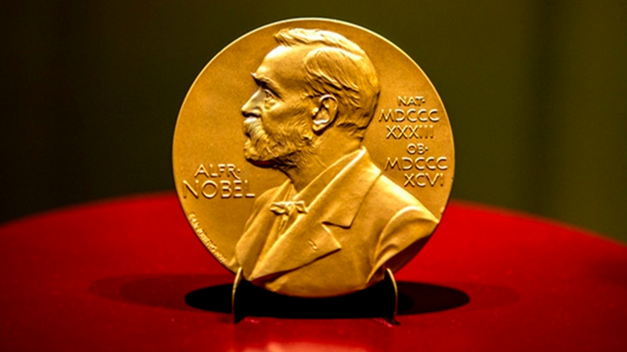 Labākais Nobela prēmijas laureāta citāts pieder spānim: «Esmu pieradis turpināt dzīvot, jo esmu pārāk gļēvs, lai izslēgtu sevi no vienādojuma».