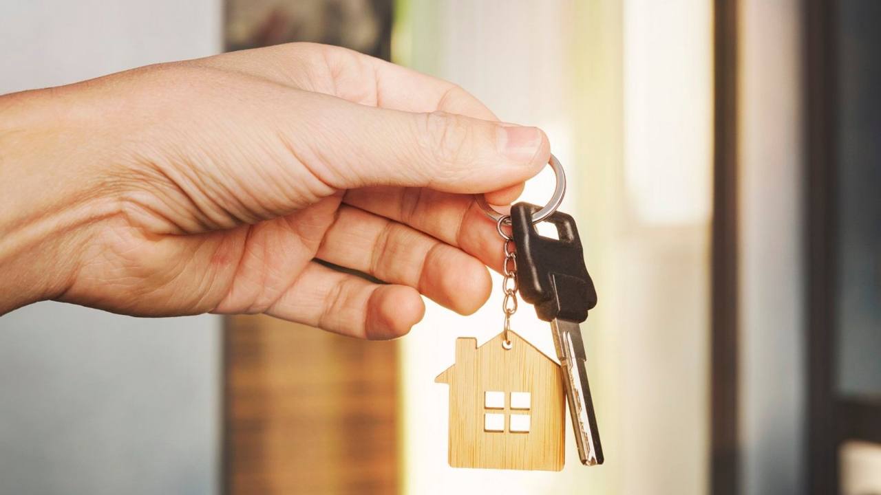 Kāpēc ieteicams mazgāt atslēgas ar balto etiķi?