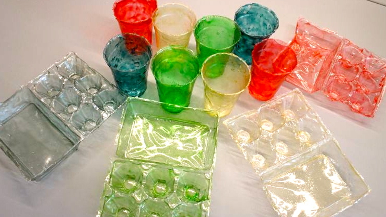 Šajā valstī apgalvo, ka ir izstrādāts materiāls, kas risina galvenās plastmasas problēmas.