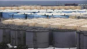 Rūpnīca Atakamas tuksnesī, kas stundā spēj pārstrādāt 1,6 miljonus litru jūras ūdens par dzeramo ūdeni, parāda, kā pat vis sausākajā planētas reģionā sāk iegūt ūdeni no okeāna.