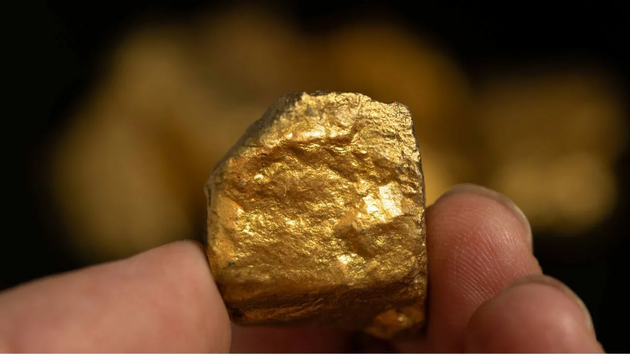 Gadsimta atklājums: tūkstošiem tonnu zelta atrastas vairāk nekā 1500 metru augstumā.