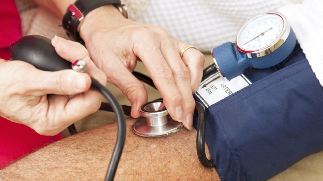 Kas notiek ar asinsspiedienu, ja mēnesi nelieto alkoholu?