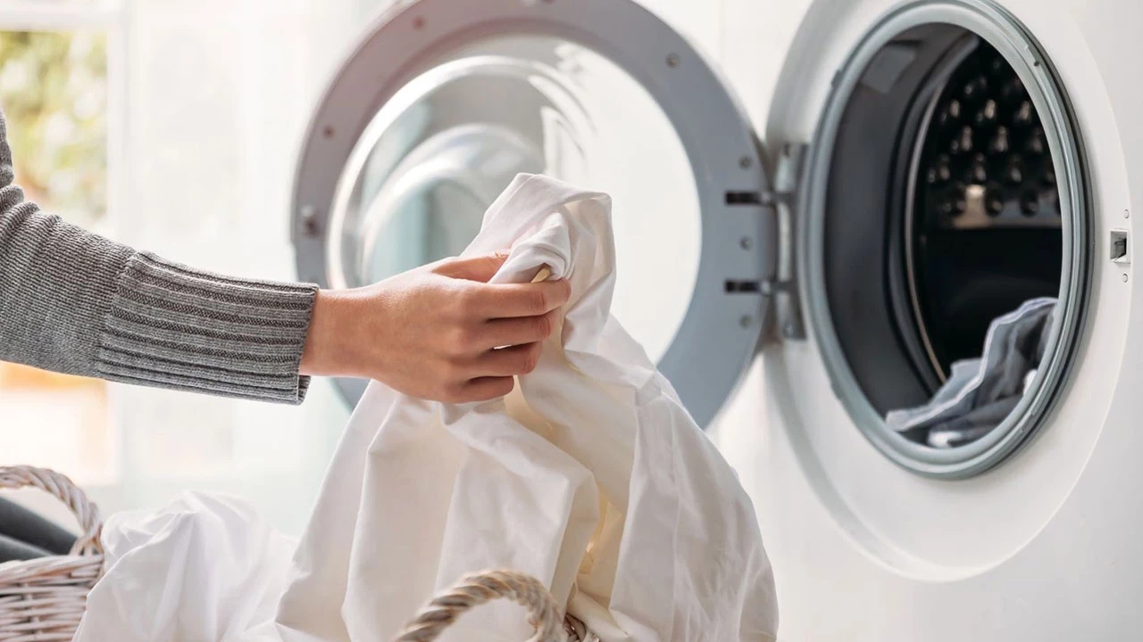 Tā ir biežums, ar kādu rudenī un ziemā jāmazgā palagi.