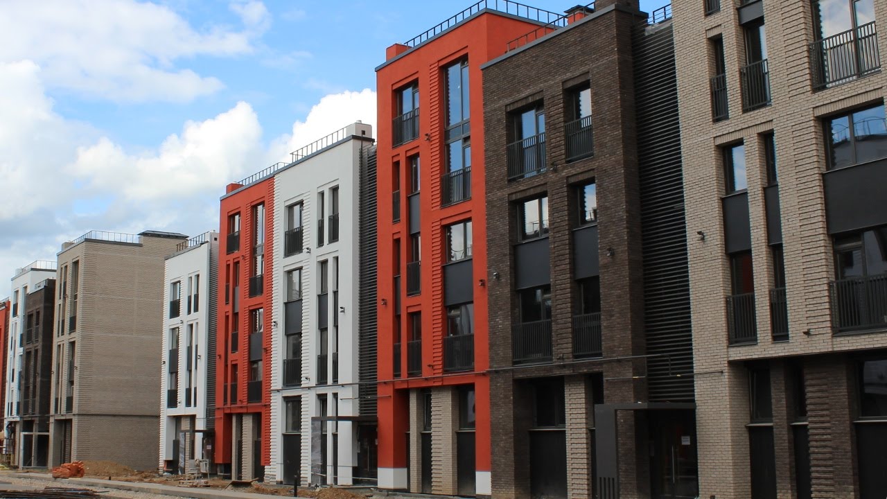 Ķieģeļu sienas vairs netiek izmantotas māju fasādēs: to vietā nāk stilīga tendence.