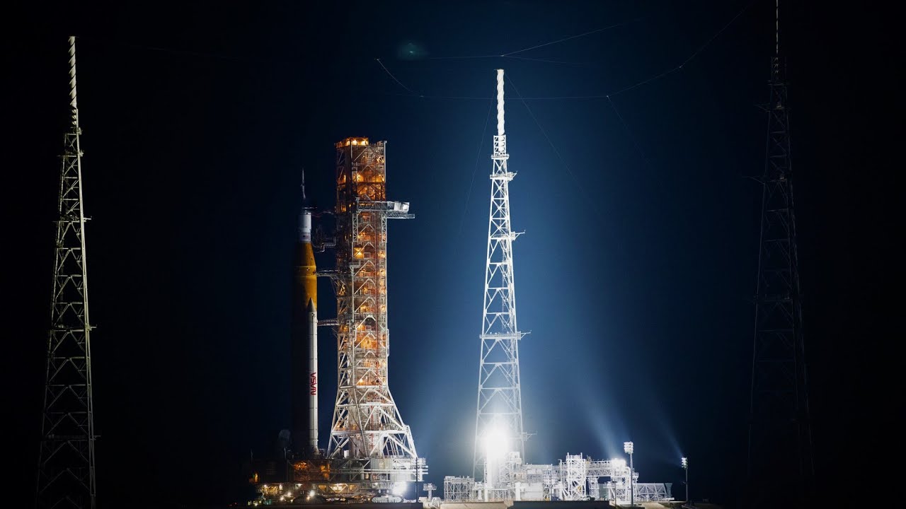 NASA apstiprināja datumu, kad tiks uzsākts pirmais pilotējamais lidojums uz Mēness pēdējo 50 gadu laikā.