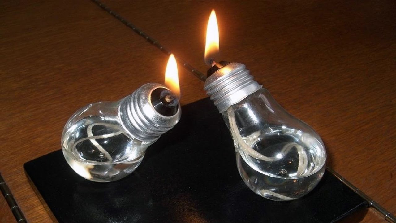 Uzziniet, kā izveidot skaistu rotājumu savam dārzam vai mājai, izmantojot izdegušu spuldzi.