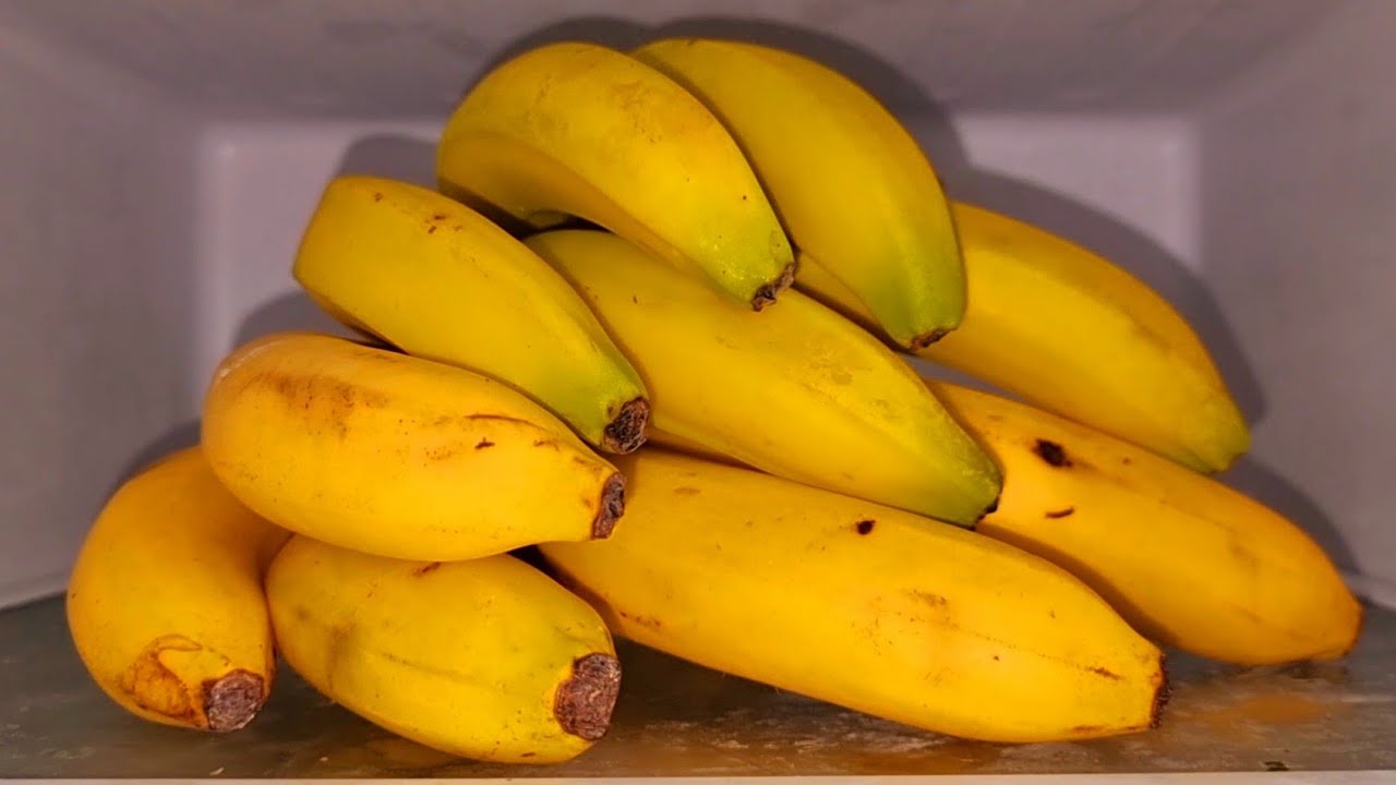 Kāpēc banāni ne vienmēr ir dzelteni: ledusskapja un alumīnija folijas ietekme