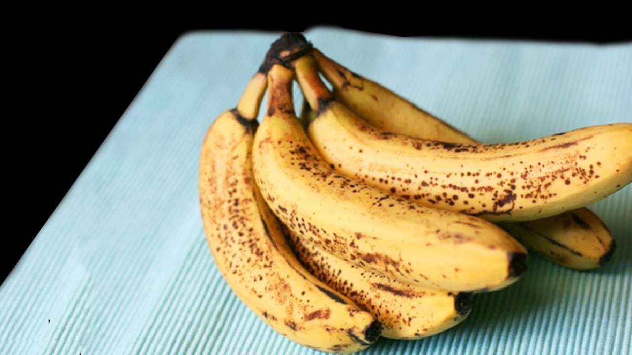 Vai var ēst brūno banāna daļu vai labāk to izmest?: ko saka zinātne.