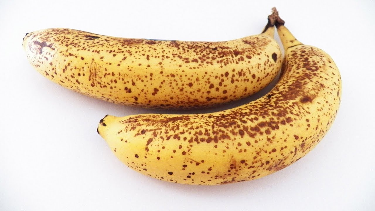 Vai var ēst brūno banāna daļu vai labāk to izmest?: ko saka zinātne.