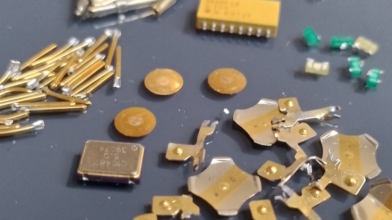 Visi to izmet, bet tajā ir 22 karātu zelts, kas var maksāt tūkstošiem dolāru.